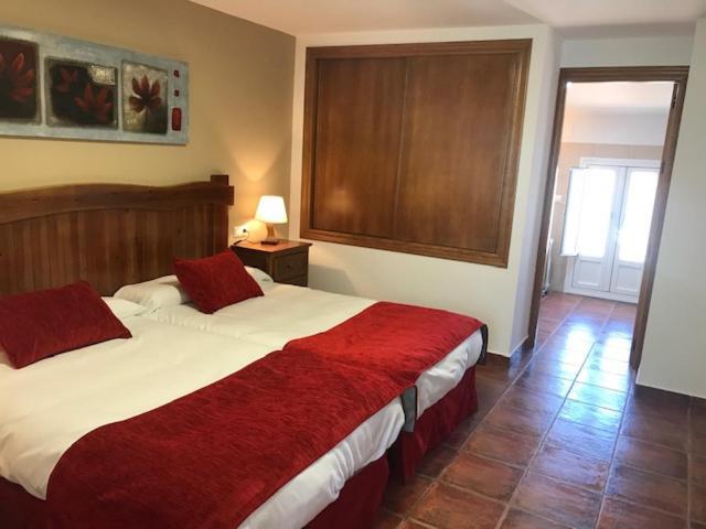Hotel Patri Huescar Luaran gambar
